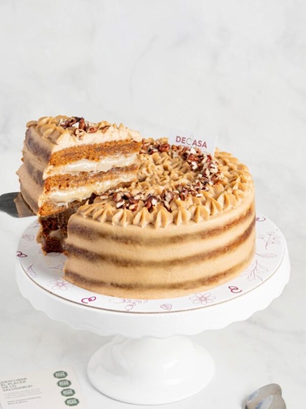 Carrot cake vegana con frosting de cashews